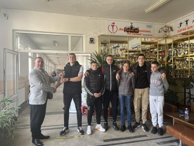 Пореден успех за хокеистите до 18 години 9