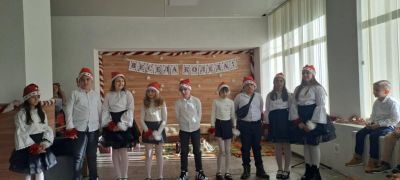Отново е Коледа 4
