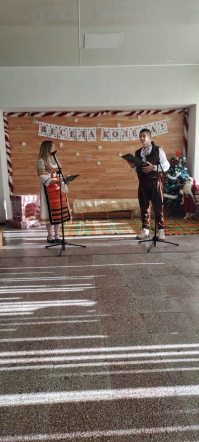 Отново е Коледа 5