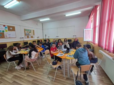 Открит урок по компютърно моделиране и информационни технологии в VІ клас на тема "Дигитализация" в действие 3
