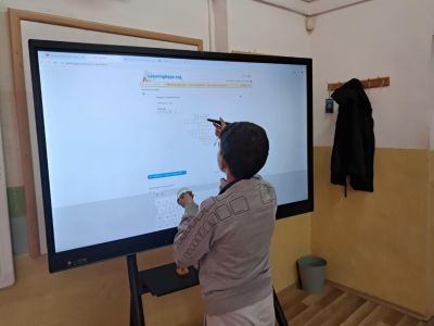 Открит урок по компютърно моделиране и информационни технологии в VІ клас на тема "Дигитализация" в действие 6