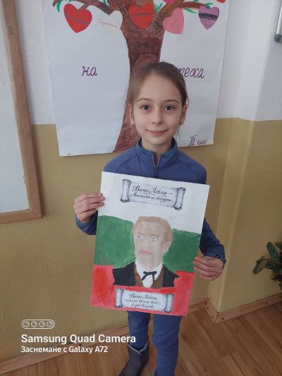Нарисувай портрет на Васил Левски - творческа работилница в І ЦДО група - І и ІІІ клас 12