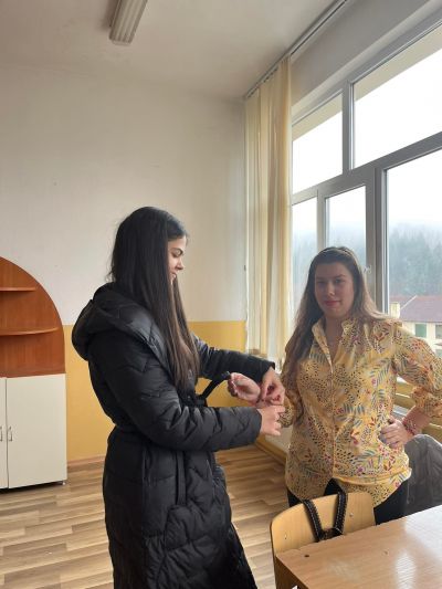 Инициатива на БМЧК при СУ "Христо Ботев" с. Баните 6