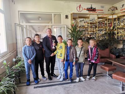 Успехи в спорта по хокей на трева 5