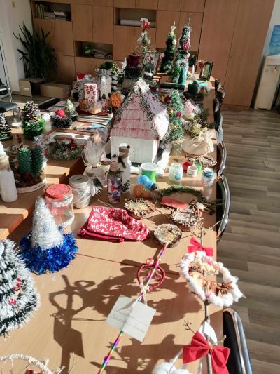 Коледна благотворителност 3